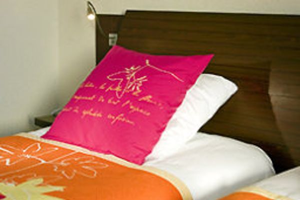 Sofitel Tahiti Maeva Beach Resort (Outu Maoro)